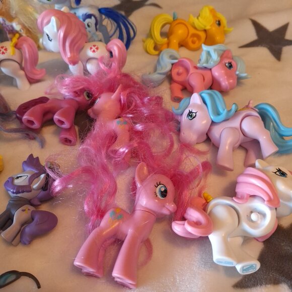 My Little Pony Lot of 20 Assorted Sizes & Years MLP The Loyal Subjects - Picture 3 of 7